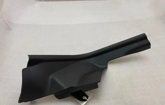 BMW X4 G02 Rear sill trim cover 7398007