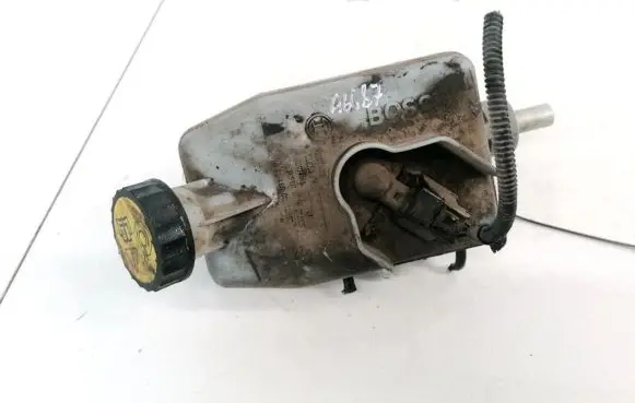 Ford Transit Master brake cylinder