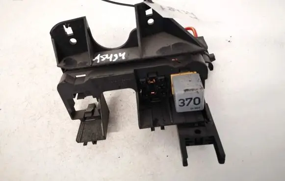 Audi A4 S4 B7 8E 8H Fuse box set 8e1937503