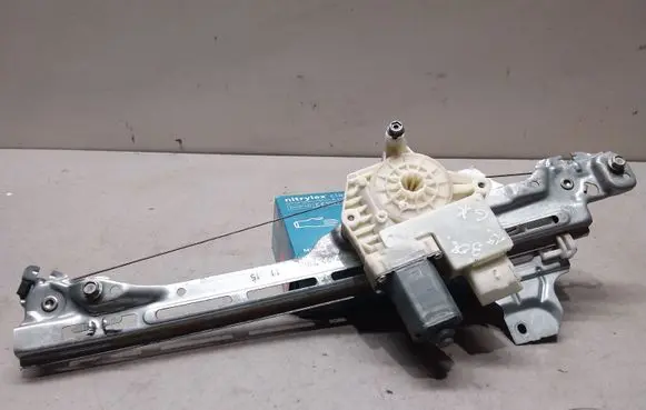 Peugeot 308 Rear door window regulator with motor 9678190080