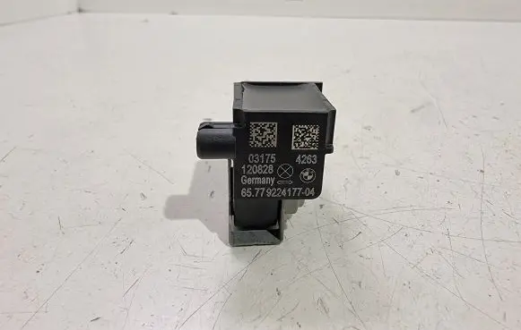 BMW 5 F10 F11 Airbag deployment crash/impact sensor 6577922417704
