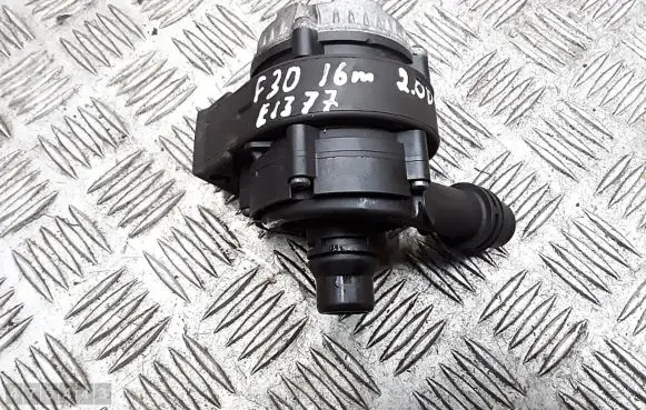 BMW 3 F30 F35 F31 Electric auxiliary coolant/water pump 863823902