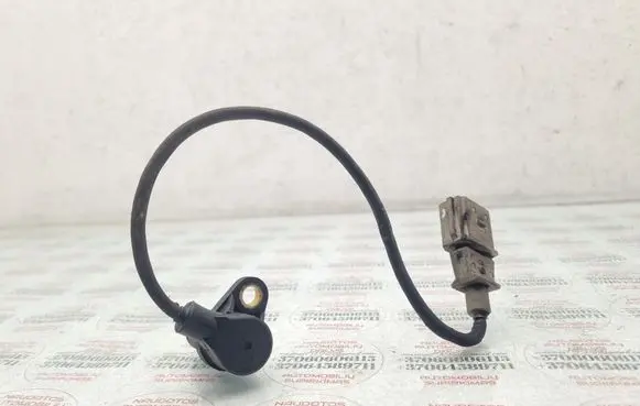 Audi A8 S8 D3 4E Crankshaft position sensor 06A906433E