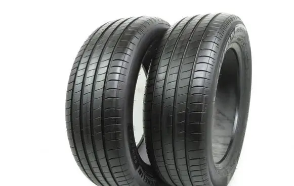 Volkswagen Golf V R16 summer tire 