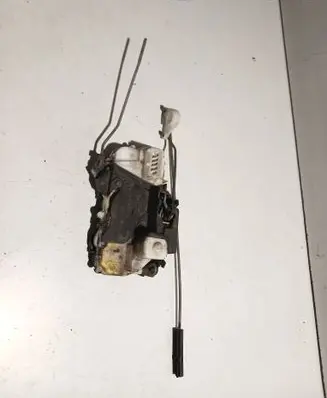 Peugeot 607 Front door lock
