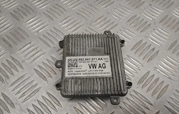 Skoda Superb B8 (3V) Light module LCM 992941571AA
