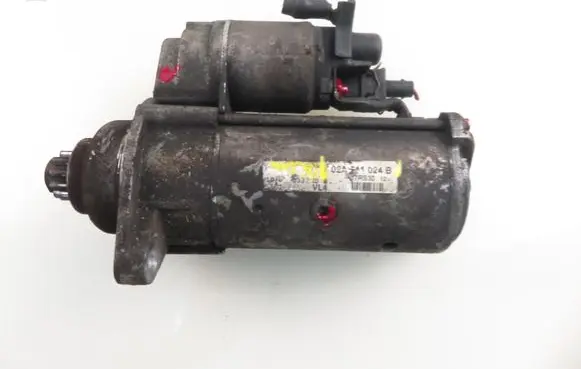 Volkswagen Golf IV Starter motor 002AS11024B