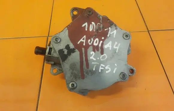 Audi A4 S4 B7 8E 8H Vacuum pump 