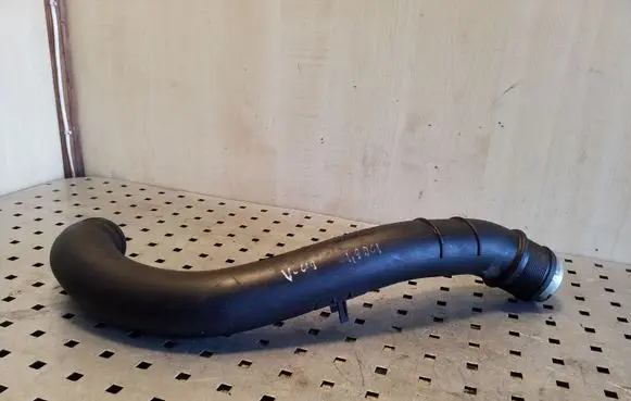 Volvo S40, V40 Intercooler hose/pipe 30621301