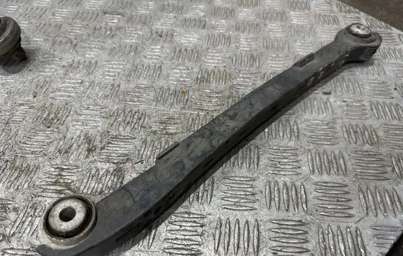 Mercedes-Benz S W221 Rear upper control arm/wishbone