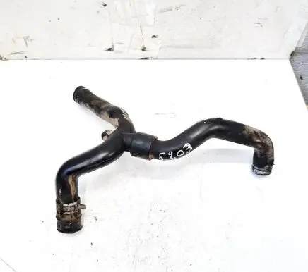 Ford Focus Breather hose/pipe ys6q6k869ab