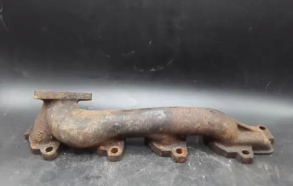 Mercedes-Benz Vito Viano W639 Exhaust manifold A6111420501