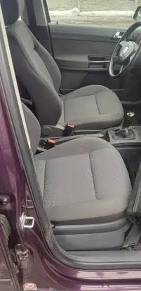 Volkswagen Polo Front passenger seat 
