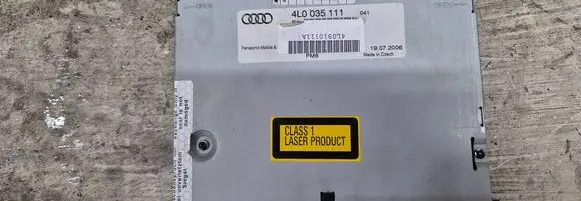 Audi Q7 4L CD/DVD changer AUZ5ZBF3031886 4L0035111 CXCA1592G