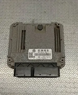 Volkswagen Golf V Engine control unit/module 0261S02140 03C906056BN 1039S07882