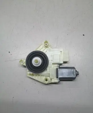 Seat Toledo IV (NH) Rear door window regulator motor 5JA959811G A72055110 1300130196