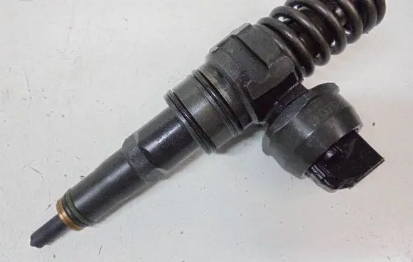 Ford Galaxy Fuel injector 038130073AG