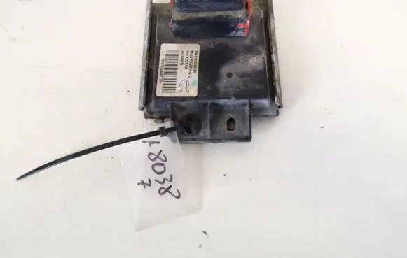 Peugeot 607 Ignition amplifier control unit 9641004580