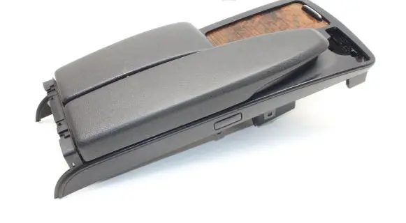 Mercedes-Benz C W204 Armrest A2046801339