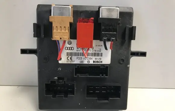 Audi A6 S6 C6 4F Comfort/convenience module 4F0907279