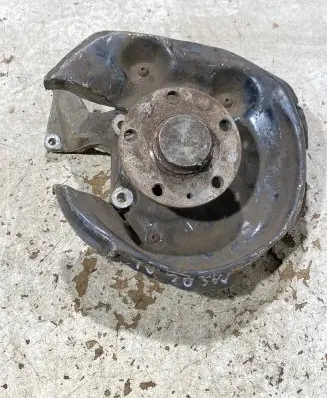 Volkswagen PASSAT B6 Rear wheel hub spindle/knuckle 