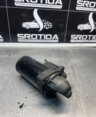 Mercedes-Benz E W210 Starter motor A0051516601