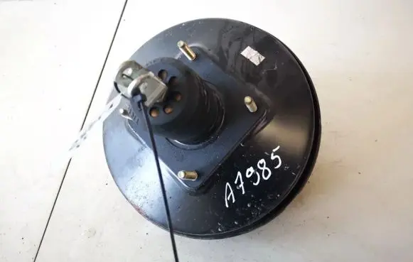 Toyota Corolla E120 E130 Brake booster lsh65