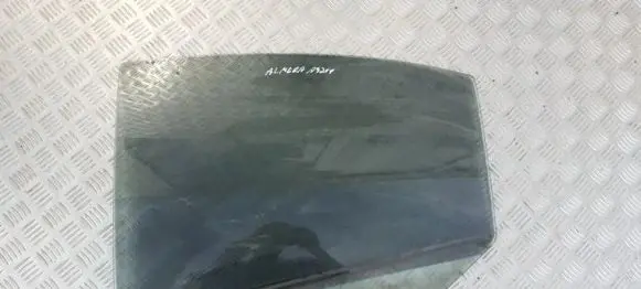 Nissan Primera Rear door window glass