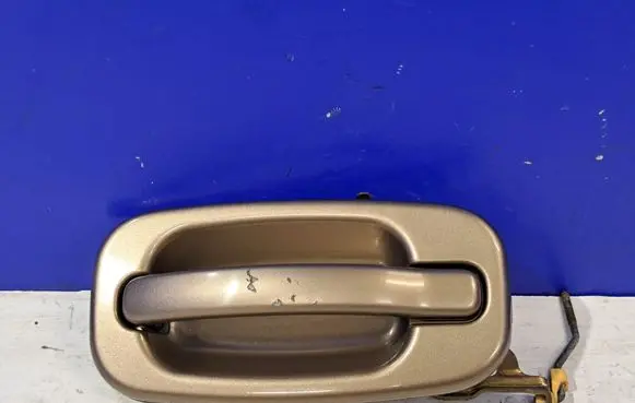 Chevrolet Tahoe Rear door exterior handle 15029900