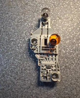 Skoda Octavia Mk2 (1Z) Tail light bulb cover holder 1Z9945258