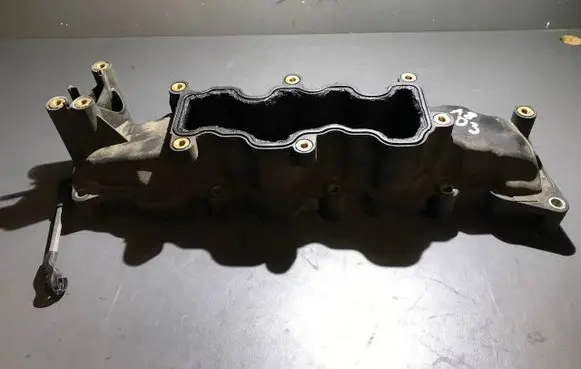 Audi A8 S8 D3 4E Intake manifold 057129711T 009773 2900312459
