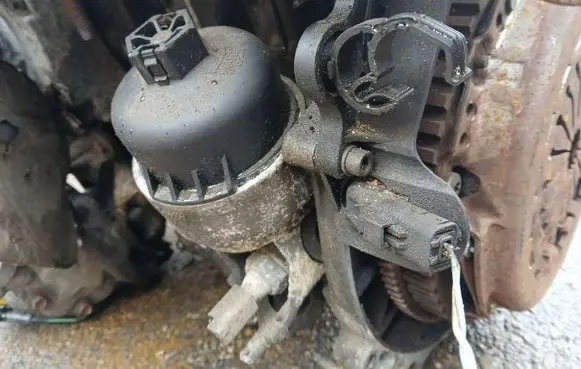 Peugeot 307 Crankshaft position sensor 9639999880