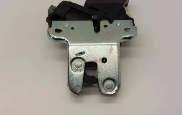 Audi A4 S4 B8 8K Tailgate/trunk/boot lock/catch/latch 4F5827505D