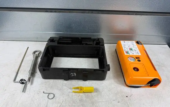 Peugeot 3008 I Tool box 9672614580