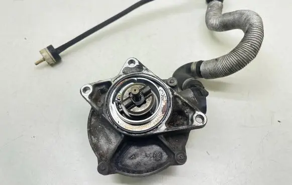 Vacuum pump