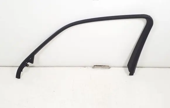 Mercedes-Benz GLK (X204) Other front door trim element A2047250256