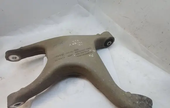 Audi A6 Allroad C7 Rear upper control arm/wishbone 8R0505311F
