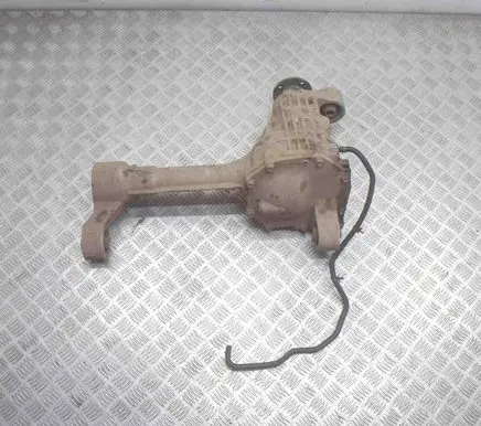 Nissan NP300 Front differential 