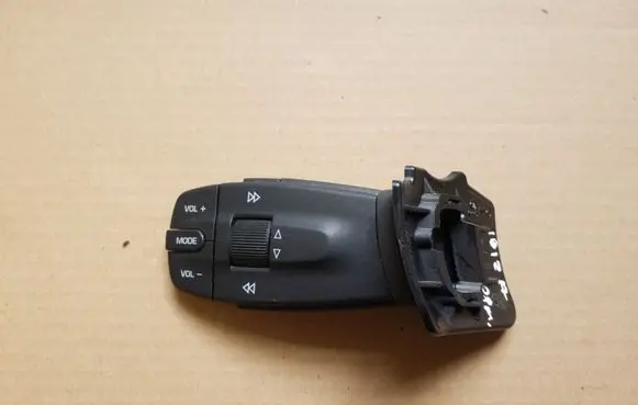 Seat Ibiza IV (6J,6P) Sound control switch 5J0959849