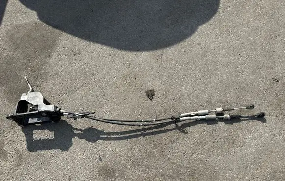 BMW 2 F45 Gear shift cable linkage 2397522 150706160512A