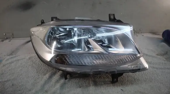 Mercedes-Benz Sprinter W907 W910 Headlight/headlamp A9109060100 90139095AF 20180315R