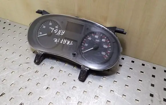 Renault Trafic II (X83) Speedometer (instrument cluster) P8200283196D 28112375
