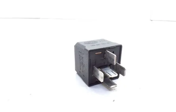 Volvo S80 Hazard warning light relay 9441160