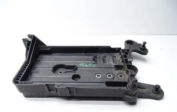 Seat Leon (5F) Battery box tray 5Q0915321H