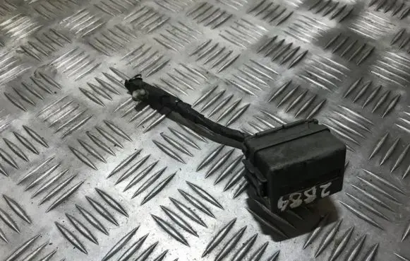 Mazda 323 F Sensor