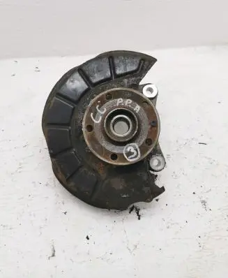 Volkswagen PASSAT CC Front wheel hub