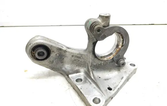 Peugeot 508 RXH Driveshaft support bearing bracket 9671267880