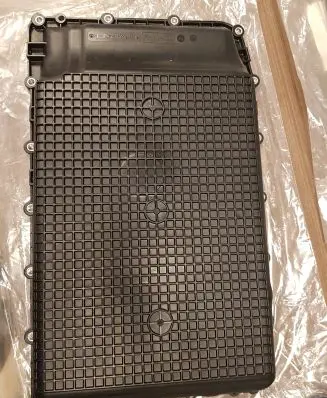 Ford Mustang VI Gearbox sump HL3P7A194AD