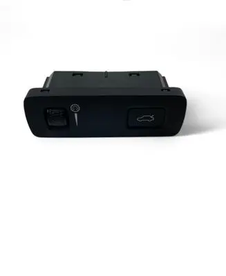 Tailgate opening switch