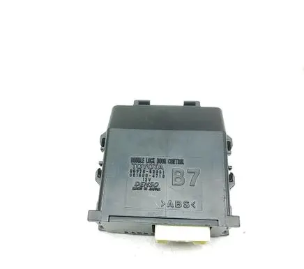 Toyota Yaris Cross Door central lock control unit/module 8597052061 0515004710